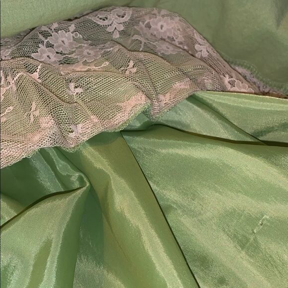 girls dress size 6-7 - Picture 5 of 8